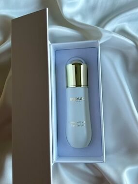 DOR’24k Hyaluronic Acid Eye Serum